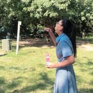 Meet your Posher, Erine